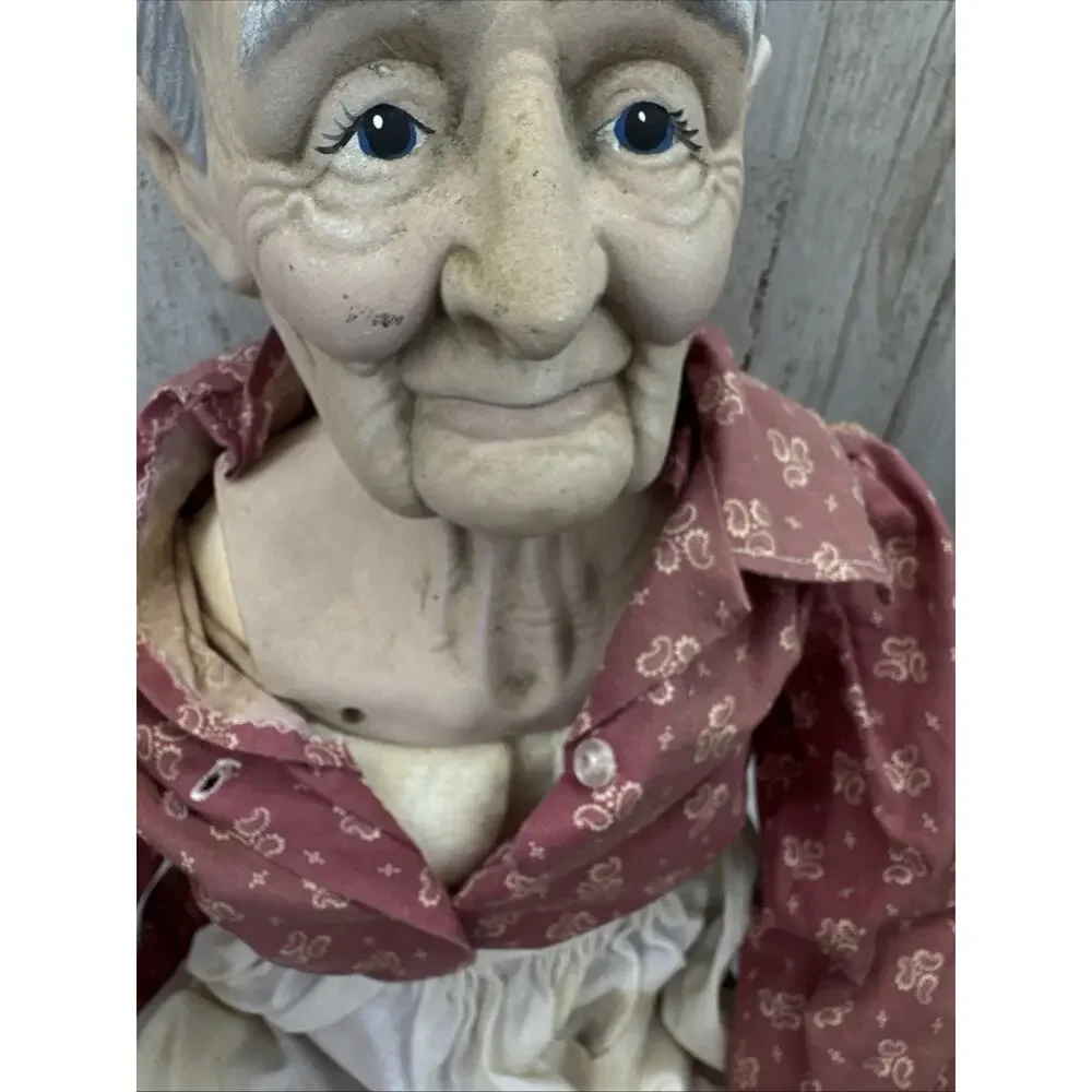 William Wallace Grandpa & Grandma Porcelain Dolls Farmer 32” Porch Patio Decor